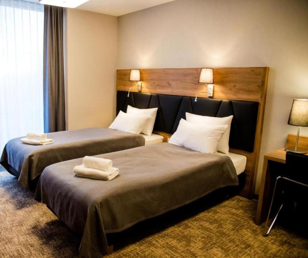 Apart Hotel 12 Rzeszów Kültér fotó