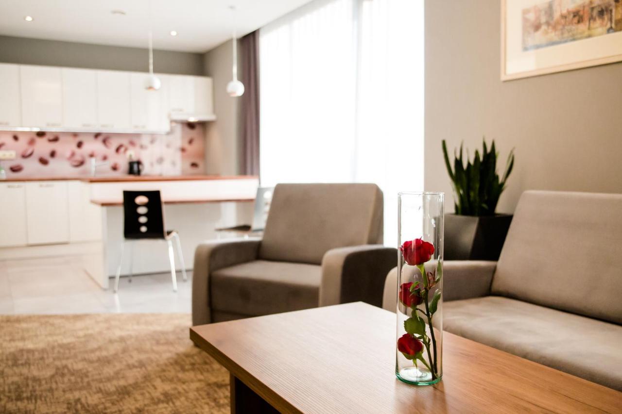 Apart Hotel 12 Rzeszów Kültér fotó