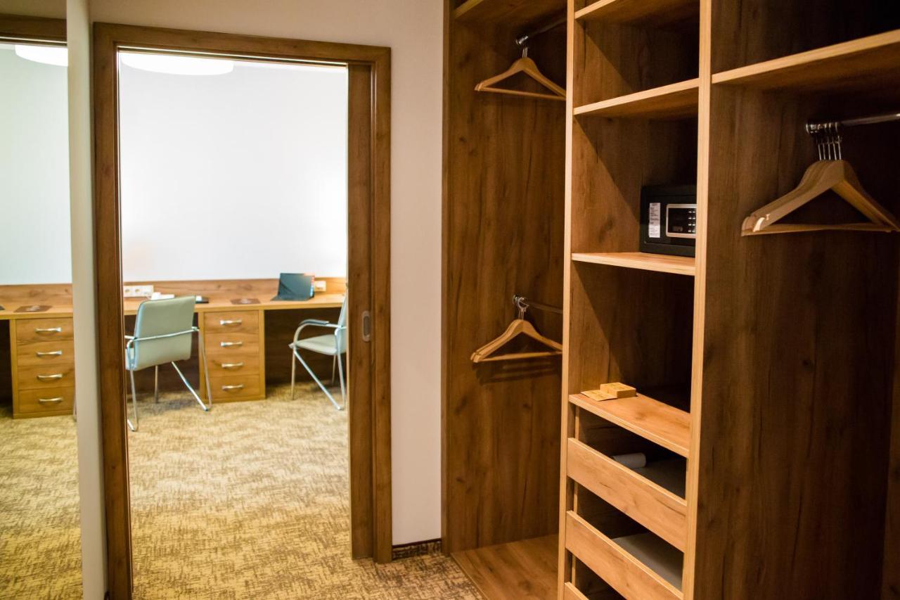 Apart Hotel 12 Rzeszów Kültér fotó